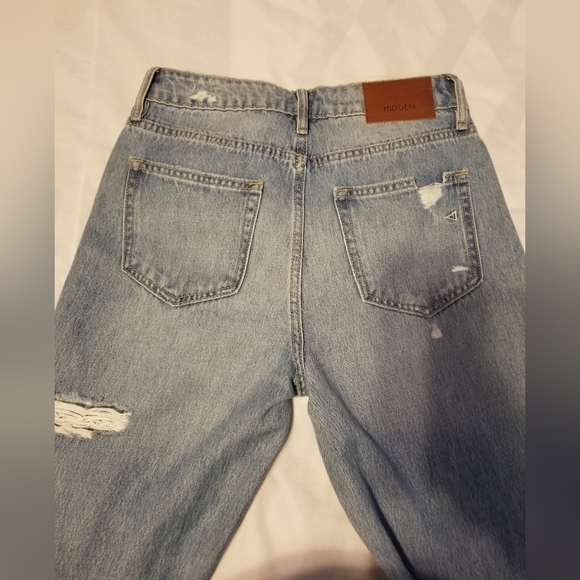 High Rise Distressed Blue Jeans - Picture 9 of 9